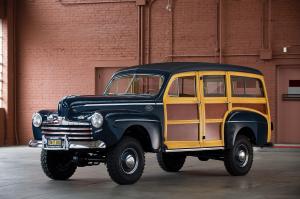 Ford V8 Super Deluxe Station Wagon by Marmon-Herrington 1946 года